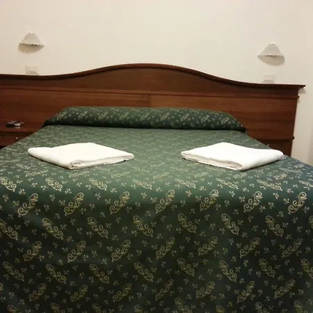 Alex Ii Hotel